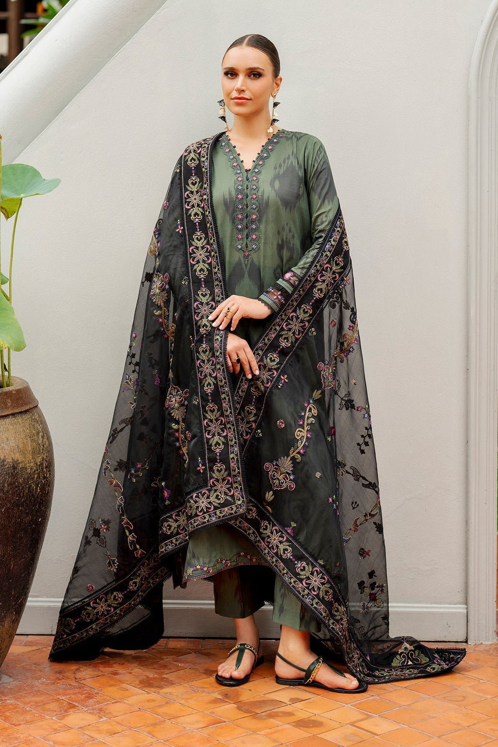 DIGITAL PRINTED LAWN UF-4262