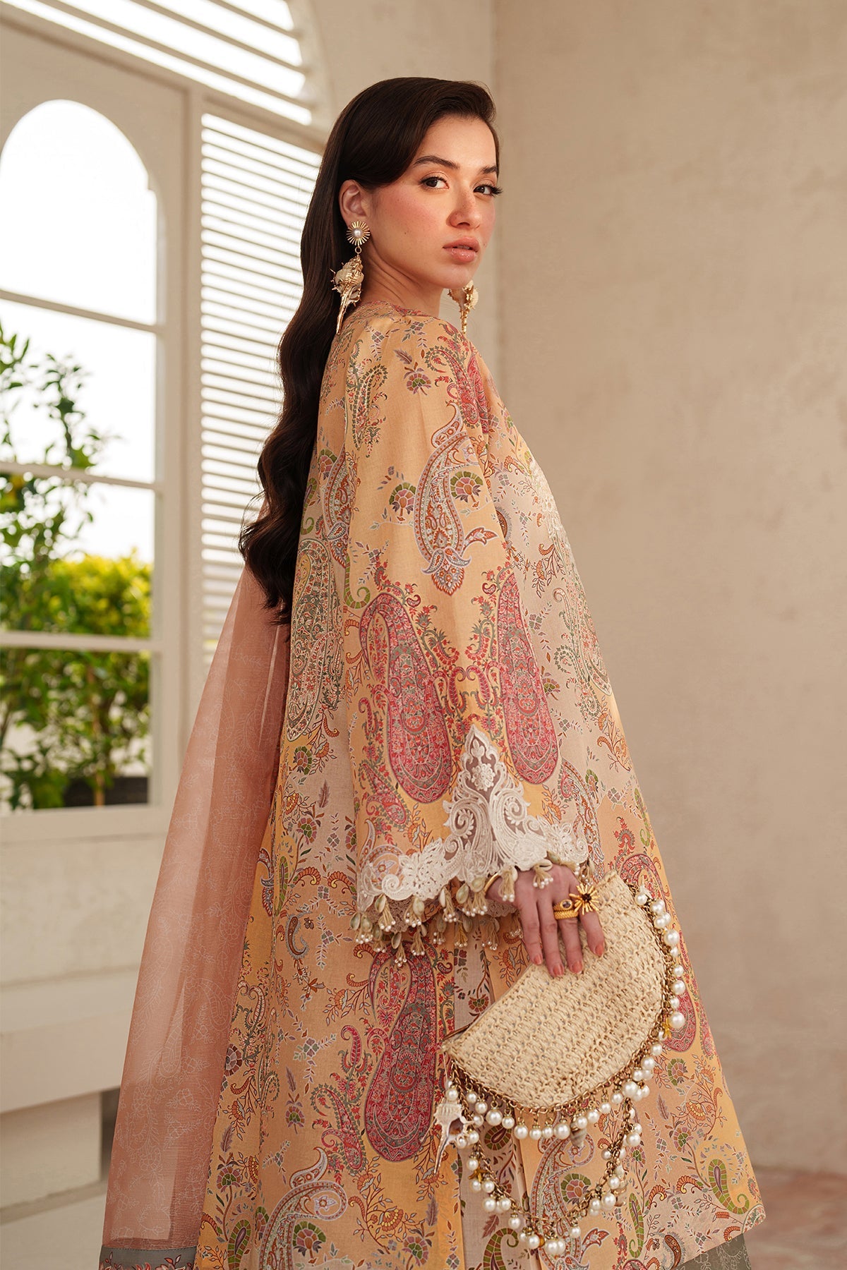 EMBROIDERED LAWN UF-4403