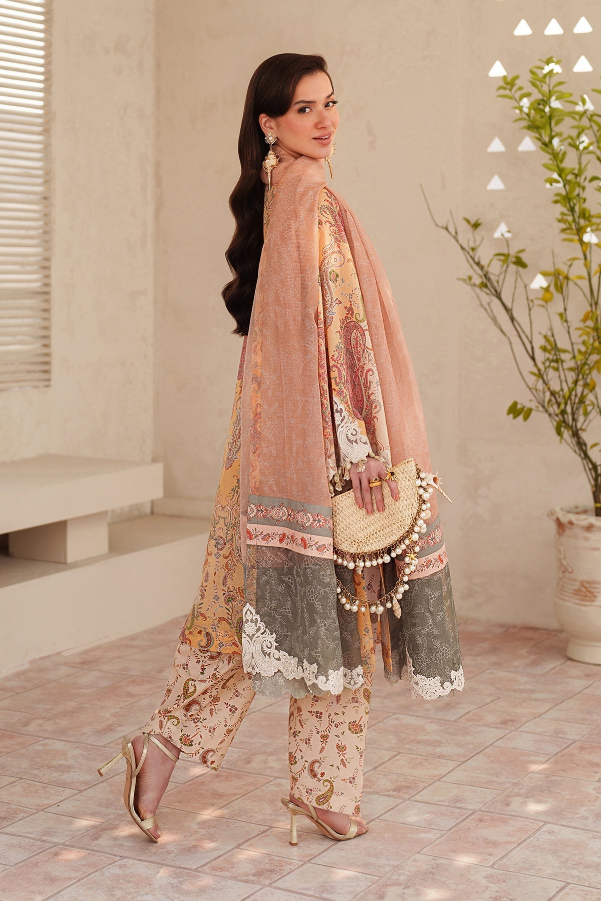 EMBROIDERED LAWN UF-4403
