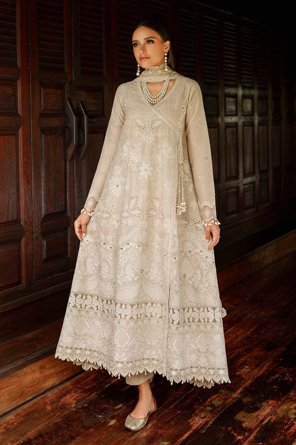 EMBROIDERED LAWN UF-4266