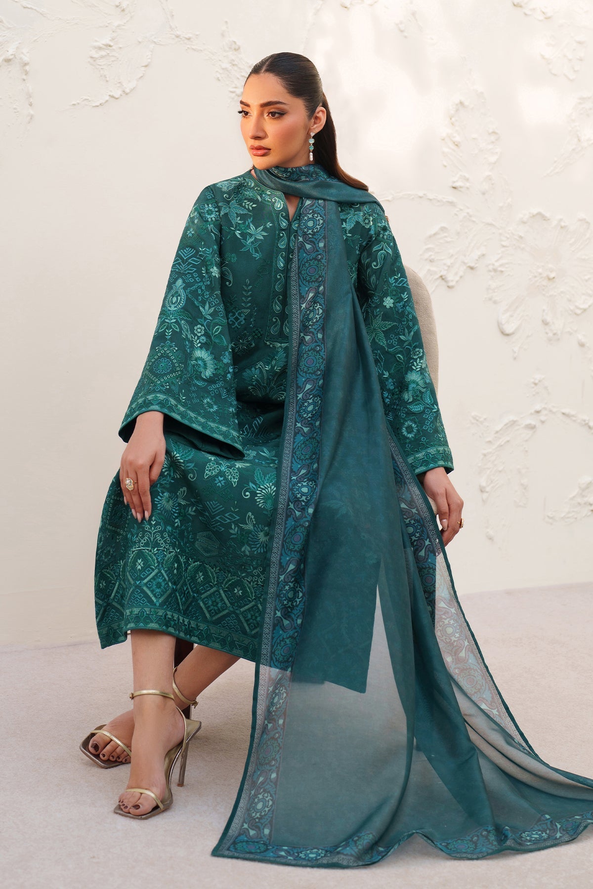 EMBROIDERED RAW SILK UF-4383