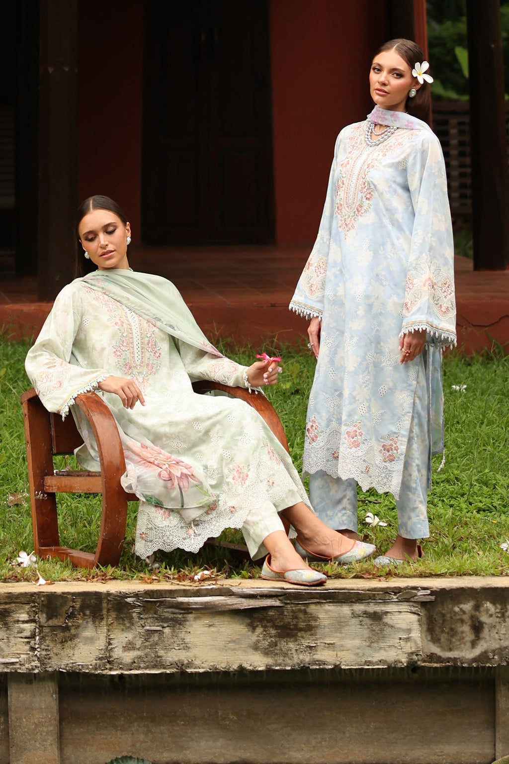 EMBROIDERED LAWN UF-4249