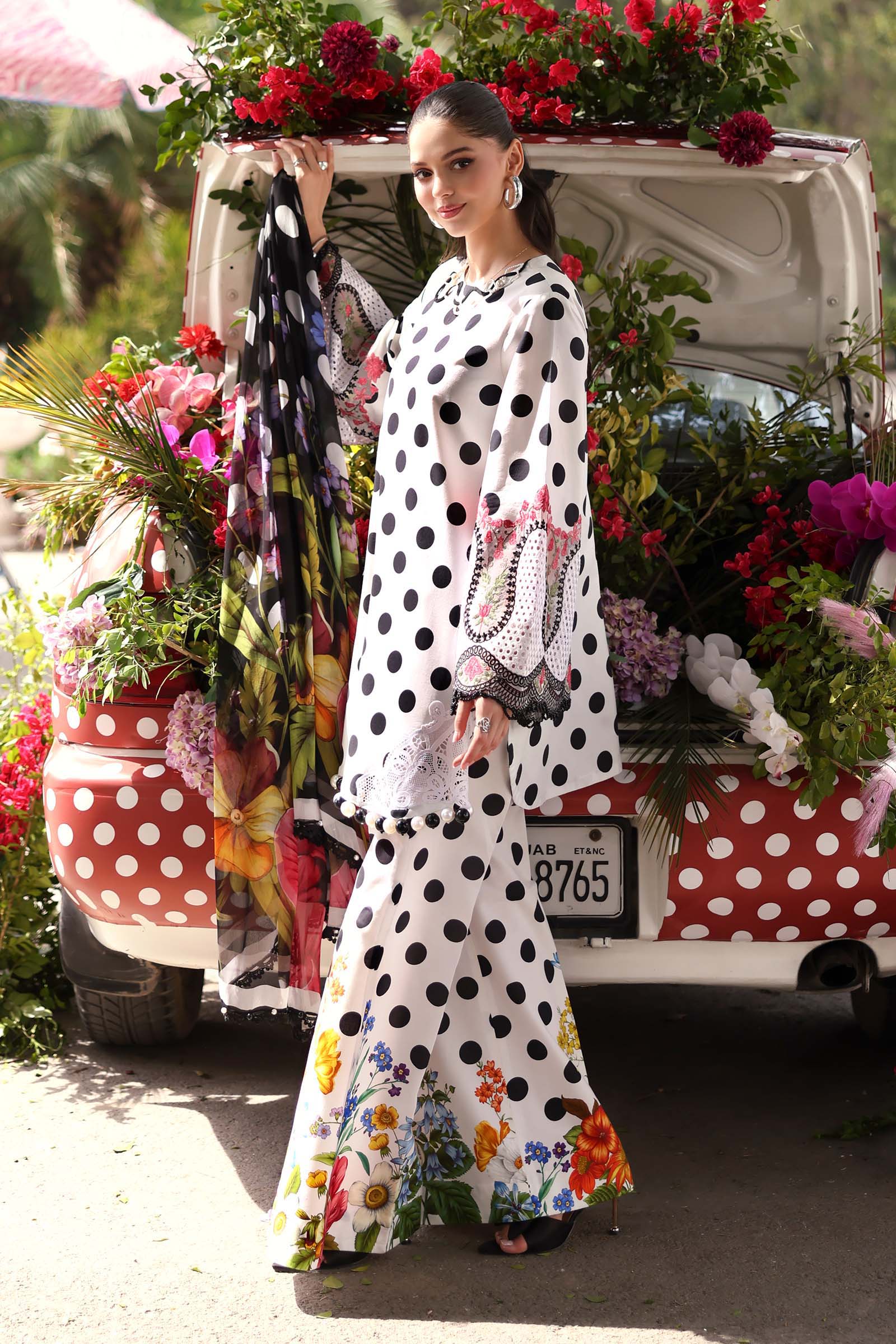 3 Piece Unstitched Embroidered Lawn Suit