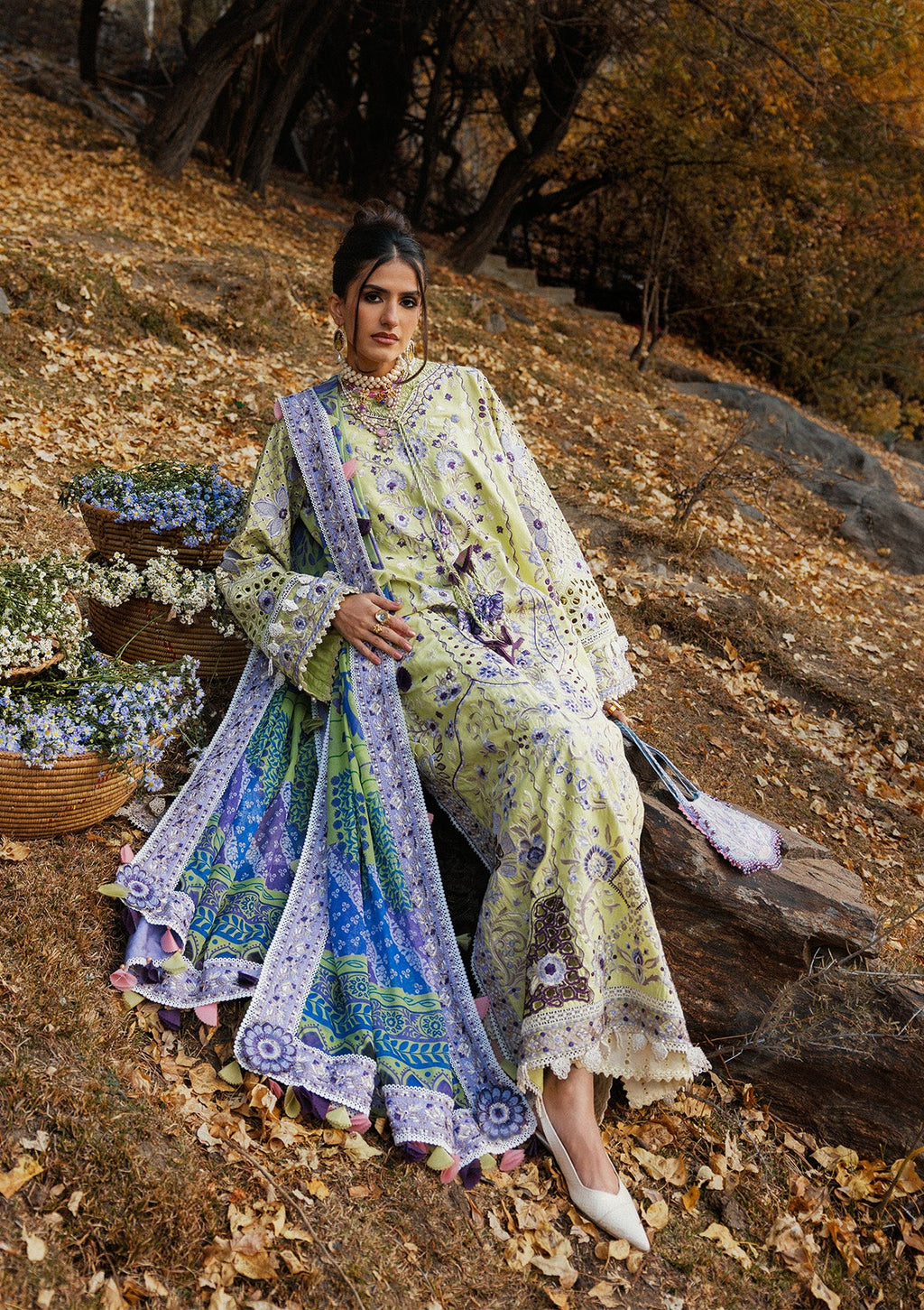 LAWN '26 VOL. 1 - LOOK 10